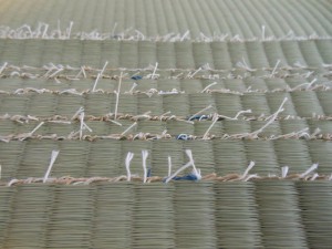 経糸を結んだ畳表