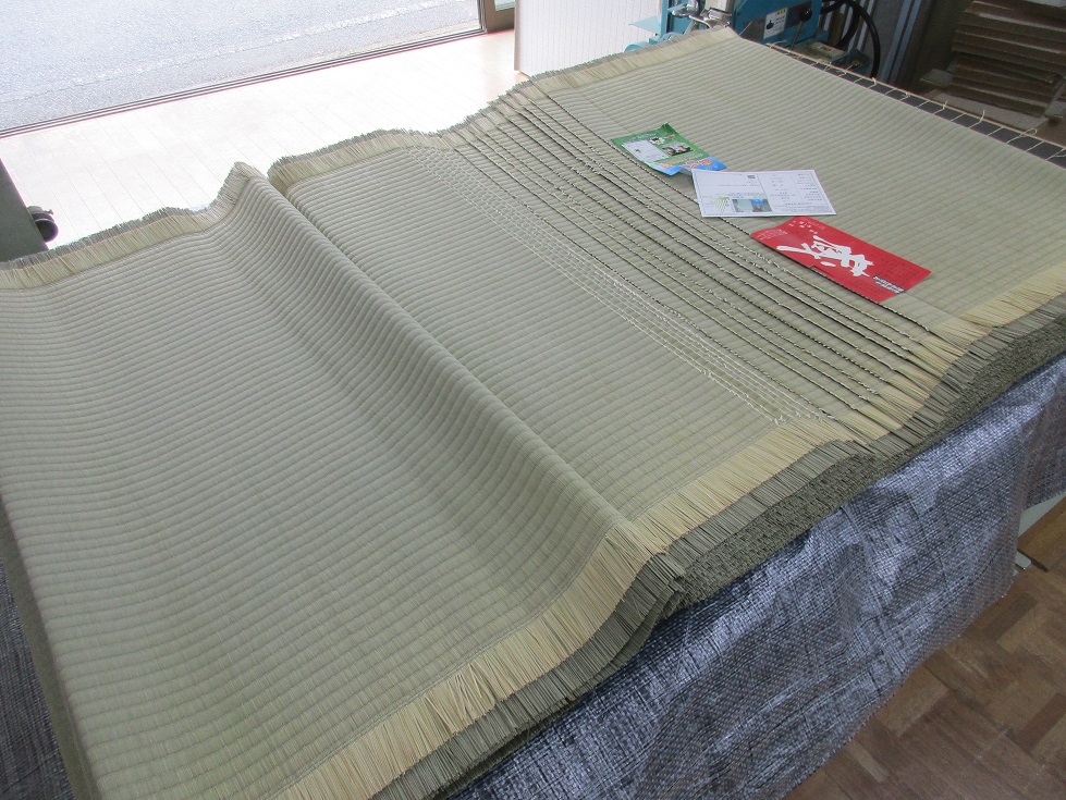 高麗紋縁を使った二畳台の製作。 | 奈良県で畳の張り替え・新畳をお考えなら南たたみ店にお任せ下さい
