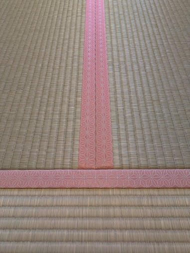 新しい畳
