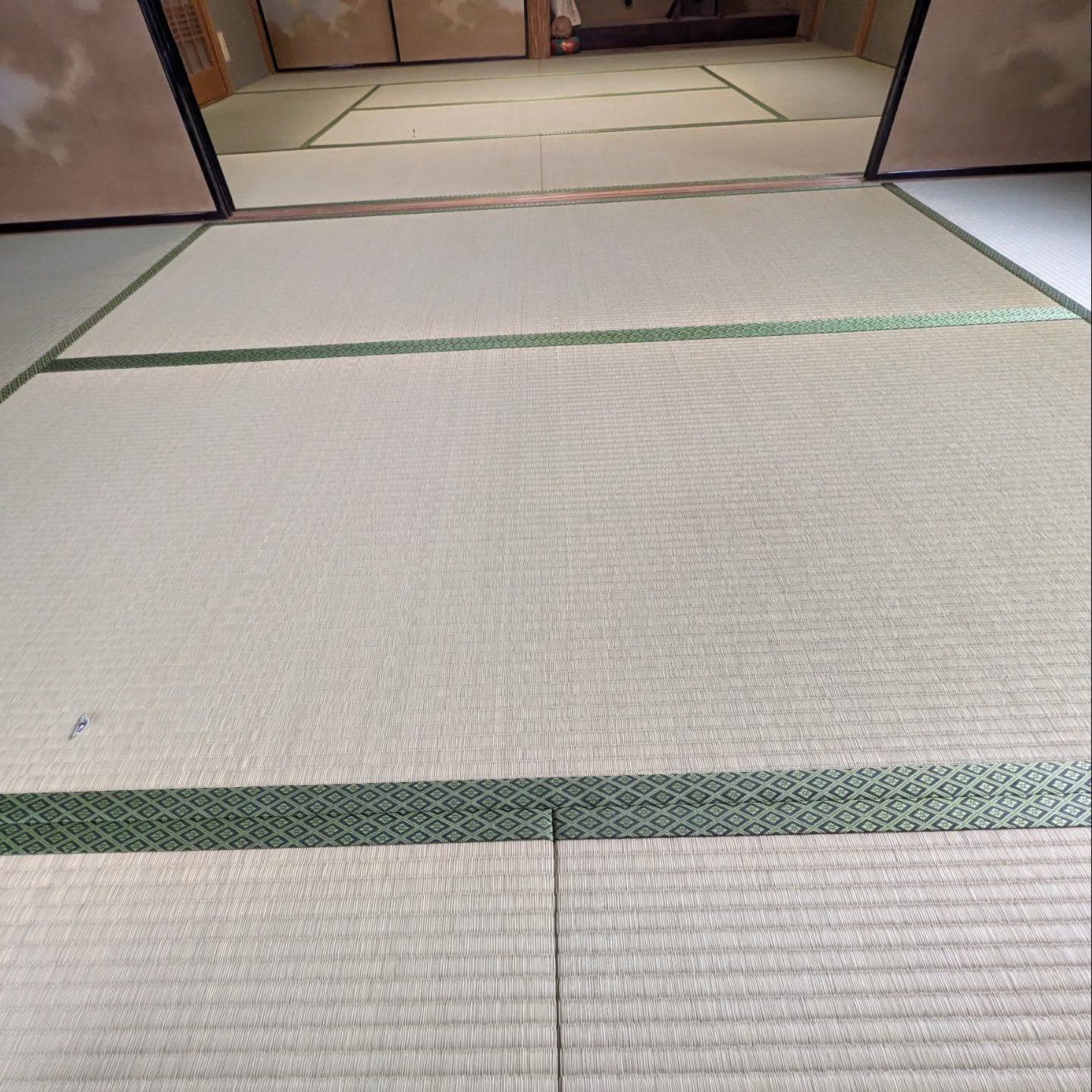 二部屋続きの畳のお部屋