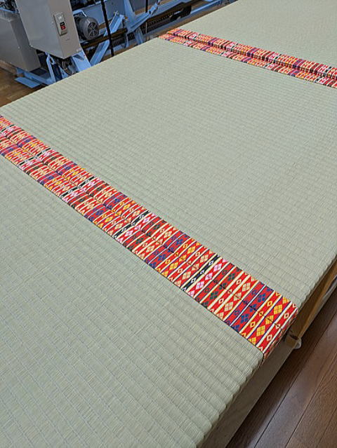 うんげん縁の厚畳